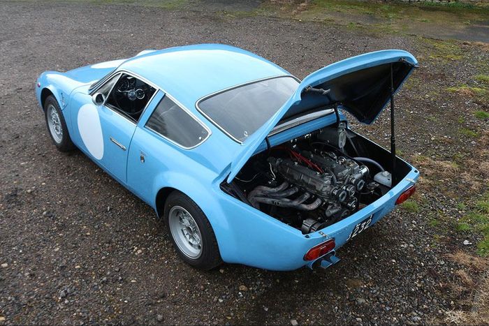 Abarth Simca 1300 Longnose Restoration - Photographs by: AMPaquete